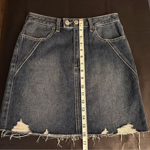 Hollister Denim Skirt - Picture 5 of 7